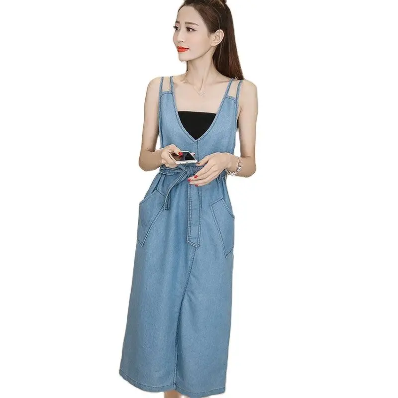 Women's Denim Dress Summer New Europe America Strap Dress V-Neck Backless Loose Sling Long Denim Dresses Vestidos Female A106
Women's Denim Dress Summer New Europe America Strap Dress V-Neck Backless Loose Sling Long Denim Dresses Vestidos Female A106