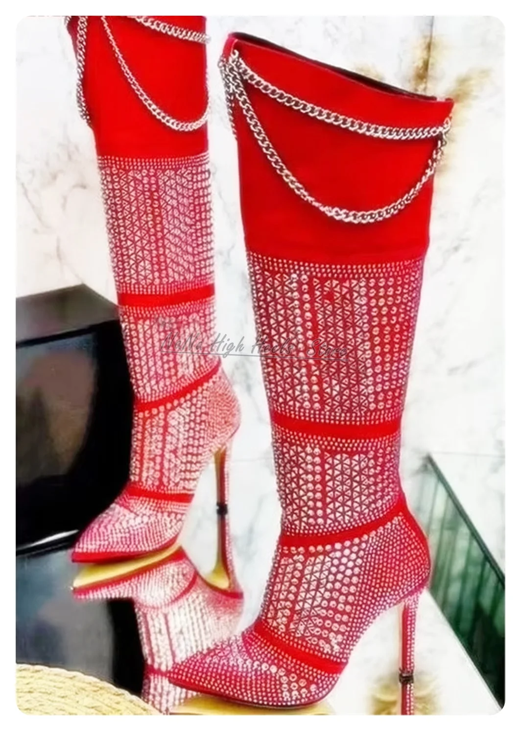 Luxury Party Pointed Toe Rhinestone Chain Boots Women Stiletto High Heel Rivets Boots Knee High Blingbling Lady Shoes
Luxury Party Pointed Toe Rhinestone Chain Boots Women Stiletto High Heel Rivets Boots Knee High Blingbling Lady Shoes