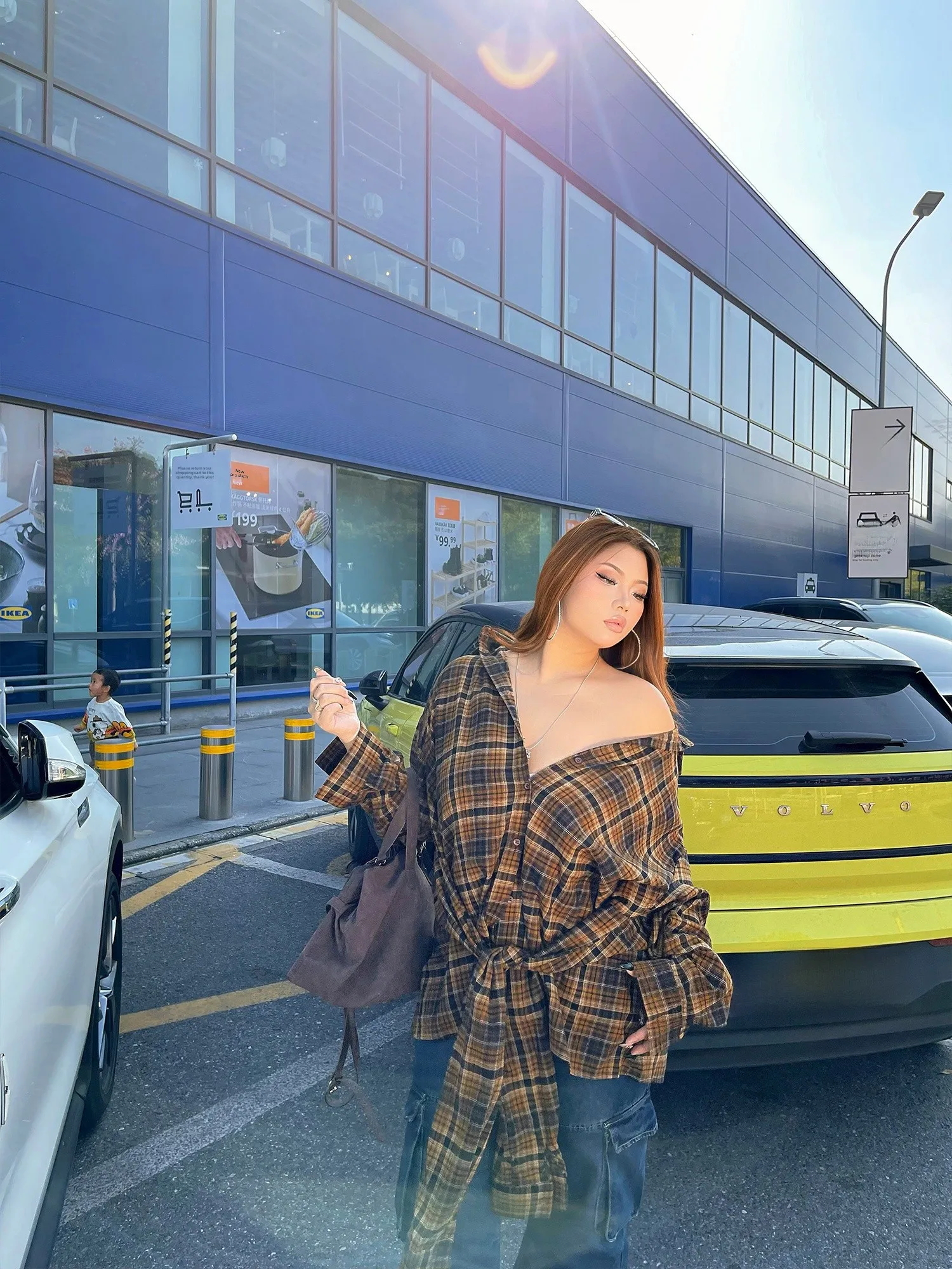 Женское клетчатое платье больших размеров с длинным рукавом, с поясом, повседневное, свободного кроя, весеннее, модное, для пышных девушек
Женское клетчатое платье больших размеров с длинным рукавом, с поясом, повседневное, свободного кроя, весеннее, модное, для пышных девушек