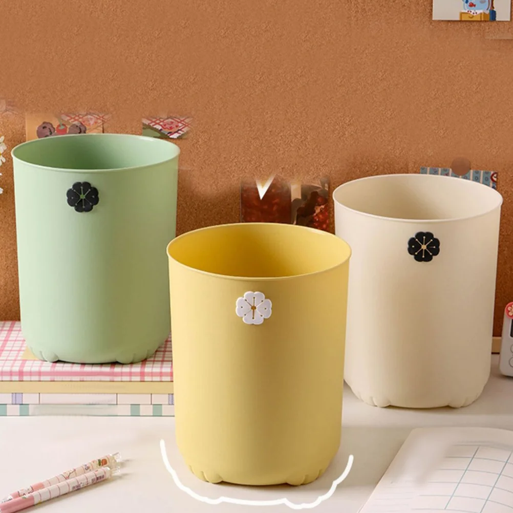 3Pcs Mini Trash Can Desk Garbage Container Compact Cartoon Style Stationery Holder Waste Paper Bin for Home Office Use
3Pcs Mini Trash Can Desk Garbage Container Compact Cartoon Style Stationery Holder Waste Paper Bin for Home Office Use