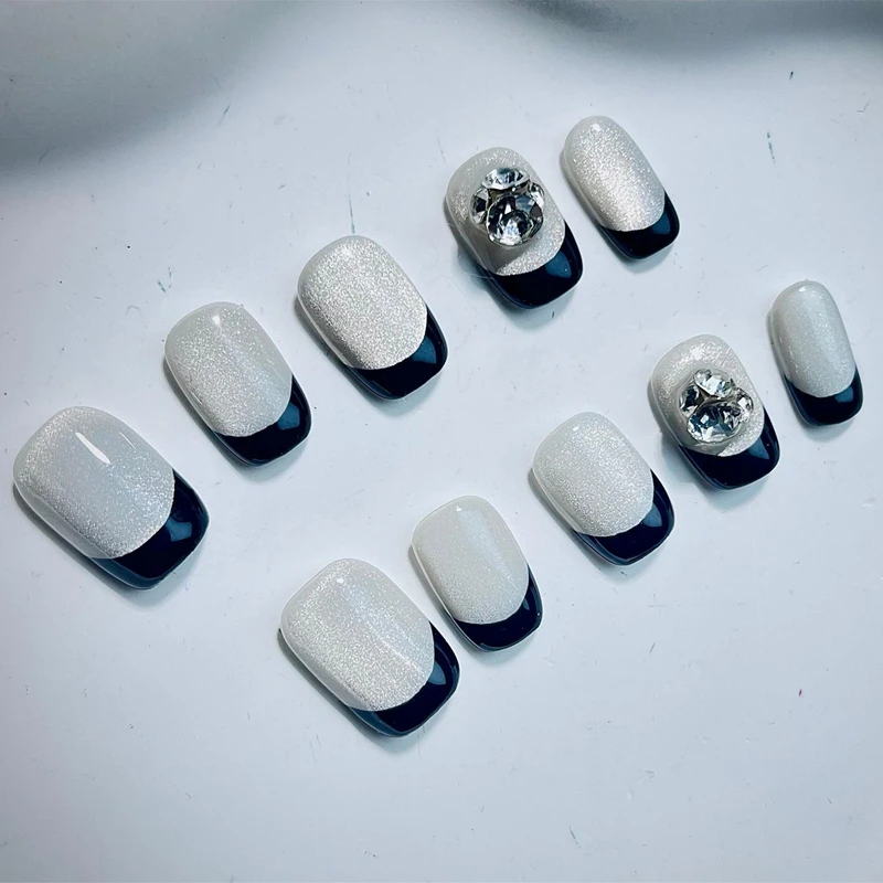 Handmade Short Press on Nails French Tip Design Fake Nails Reusable Glitter False Nails Cat Eye Ballerina Artificial Nails Set
Handmade Short Press on Nails French Tip Design Fake Nails Reusable Glitter False Nails Cat Eye Ballerina Artificial Nails Set
