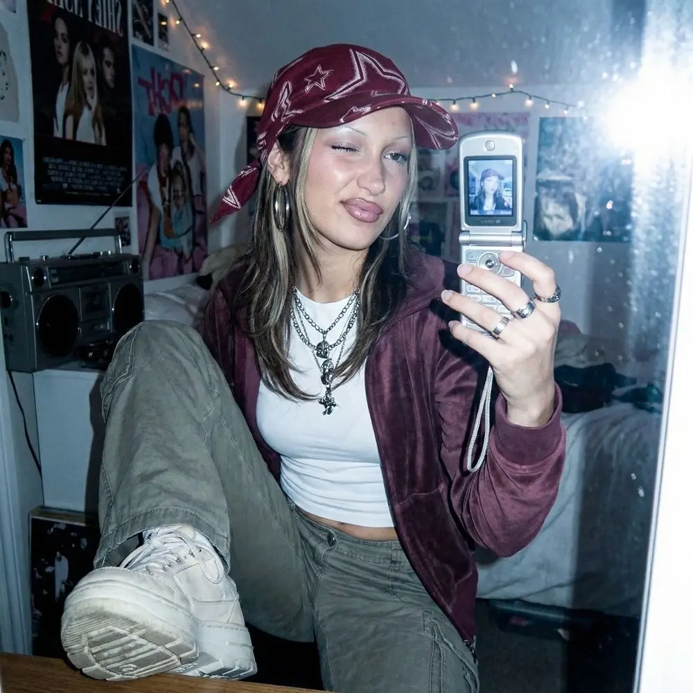 Korean Style Headscarf Baseball Hat Pentagram Star Print Scarf Baseball Cap Sunscreen Hair Band Strappy Bandana Hat Spring
Korean Style Headscarf Baseball Hat Pentagram Star Print Scarf Baseball Cap Sunscreen Hair Band Strappy Bandana Hat Spring