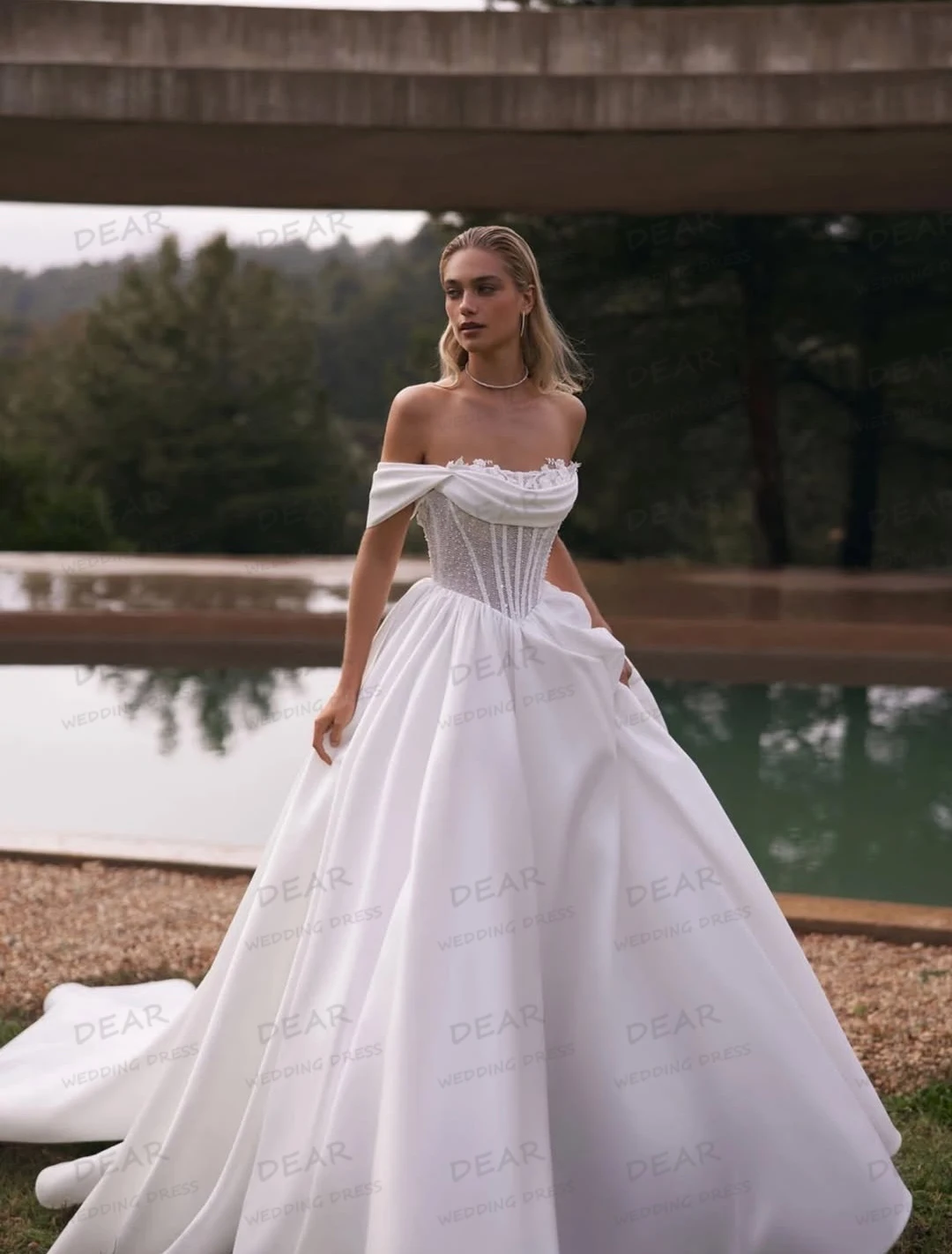 Luxury Boat Neck Wedding Dresses A Line Women's Sexy Sequined Bride Gowns Off Shoulder Sleeveless Vestidos De Novia Customized
Luxury Boat Neck Wedding Dresses A Line Women's Sexy Sequined Bride Gowns Off Shoulder Sleeveless Vestidos De Novia Customized