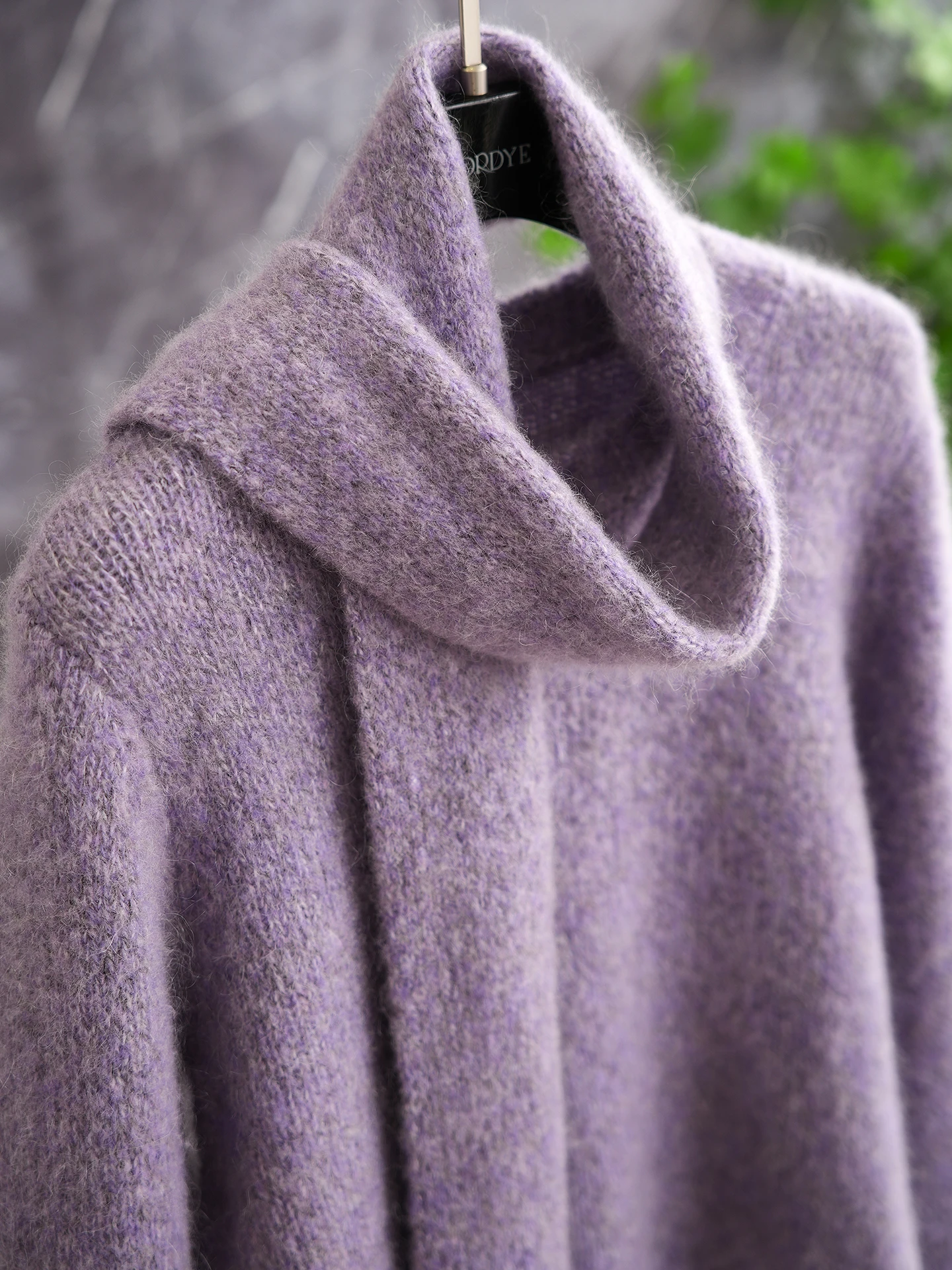 Elegant Short Knitted Sweater Set with Scarf Neck Design Soft Wool Blend Comfortable Commute Style Women's Fashion Winter Warm
Elegant Short Knitted Sweater Set with Scarf Neck Design Soft Wool Blend Comfortable Commute Style Women's Fashion Winter Warm