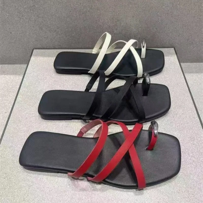 New Women's Square Toe Loop Comfortable Breathable Slippers Women Summer Metal Buckle Embellishment Fashionable Casual Sandals
New Women's Square Toe Loop Comfortable Breathable Slippers Women Summer Metal Buckle Embellishment Fashionable Casual Sandals