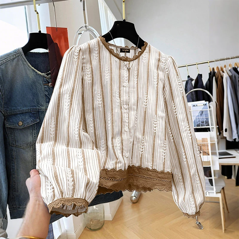 VONDA элегантные женские офисные рубашки с длинным рукавом, кружевная лоскутная повседневная модная блузка 2025 с круглым вырезом и принтом, офисные Blusas Femme
VONDA элегантные женские офисные рубашки с длинным рукавом, кружевная лоскутная повседневная модная блузка 2025 с круглым вырезом и принтом, офисные Blusas Femme