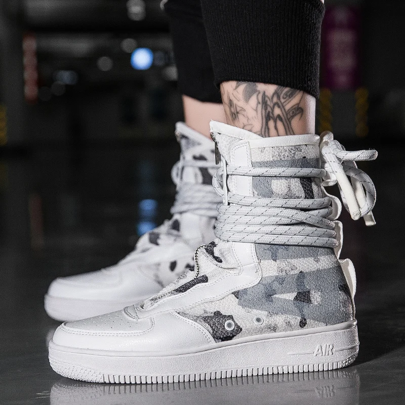 46 large size couple fashion non-slip shoes men's and women's high top canvas shoes personality men's and women's boots
46 large size couple fashion non-slip shoes men's and women's high top canvas shoes personality men's and women's boots