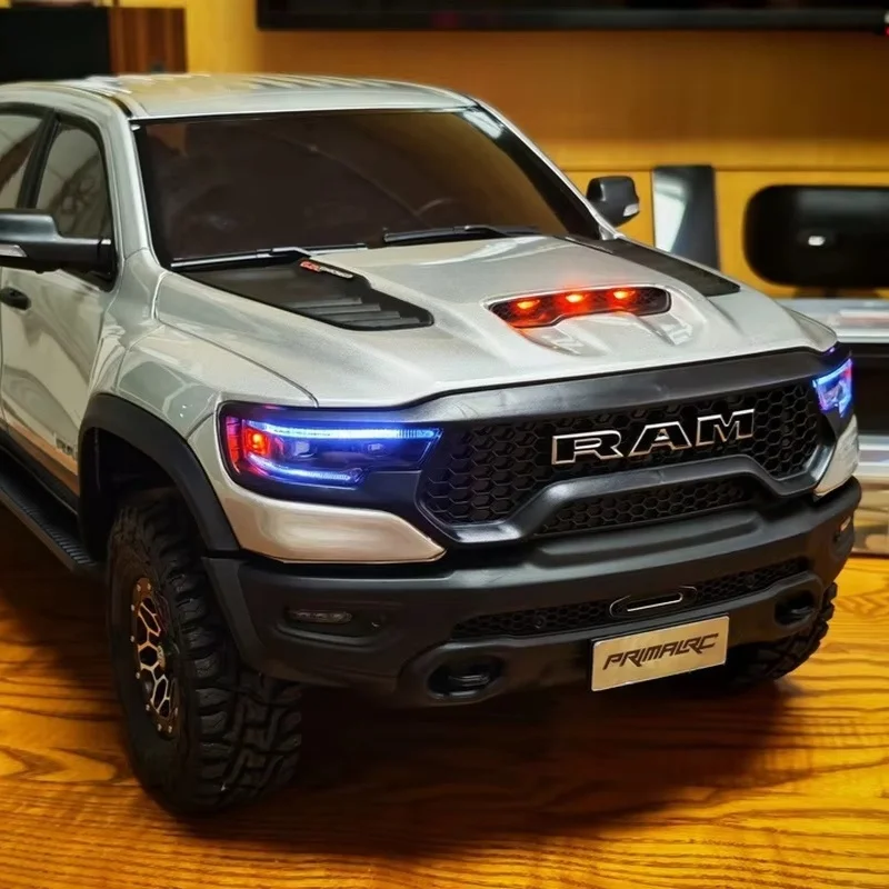 Hot Thunder Dodge Tyrannosaurus Ram 1500 Simulation 1/8 Remote Control Electric 4wd Climbing Vehicle Pickup Off Road Vehicle
Hot Thunder Dodge Tyrannosaurus Ram 1500 Simulation 1/8 Remote Control Electric 4wd Climbing Vehicle Pickup Off Road Vehicle