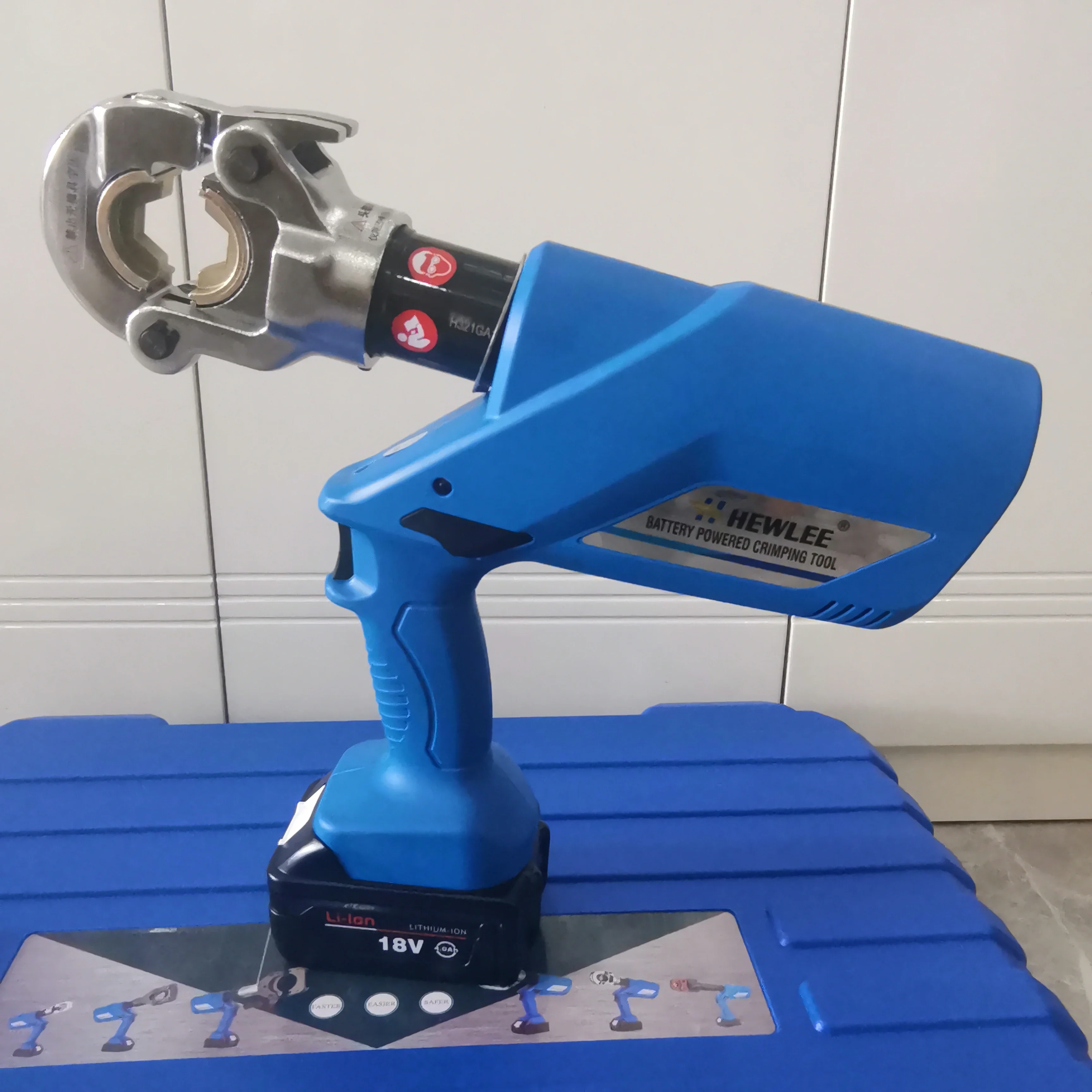 HL300 Electric hydraulic Crimping Tool machine pliers /Rechargeable Battery Powered wire crimpers 10-300mm2
HL300 Electric hydraulic Crimping Tool machine pliers /Rechargeable Battery Powered wire crimpers 10-300mm2