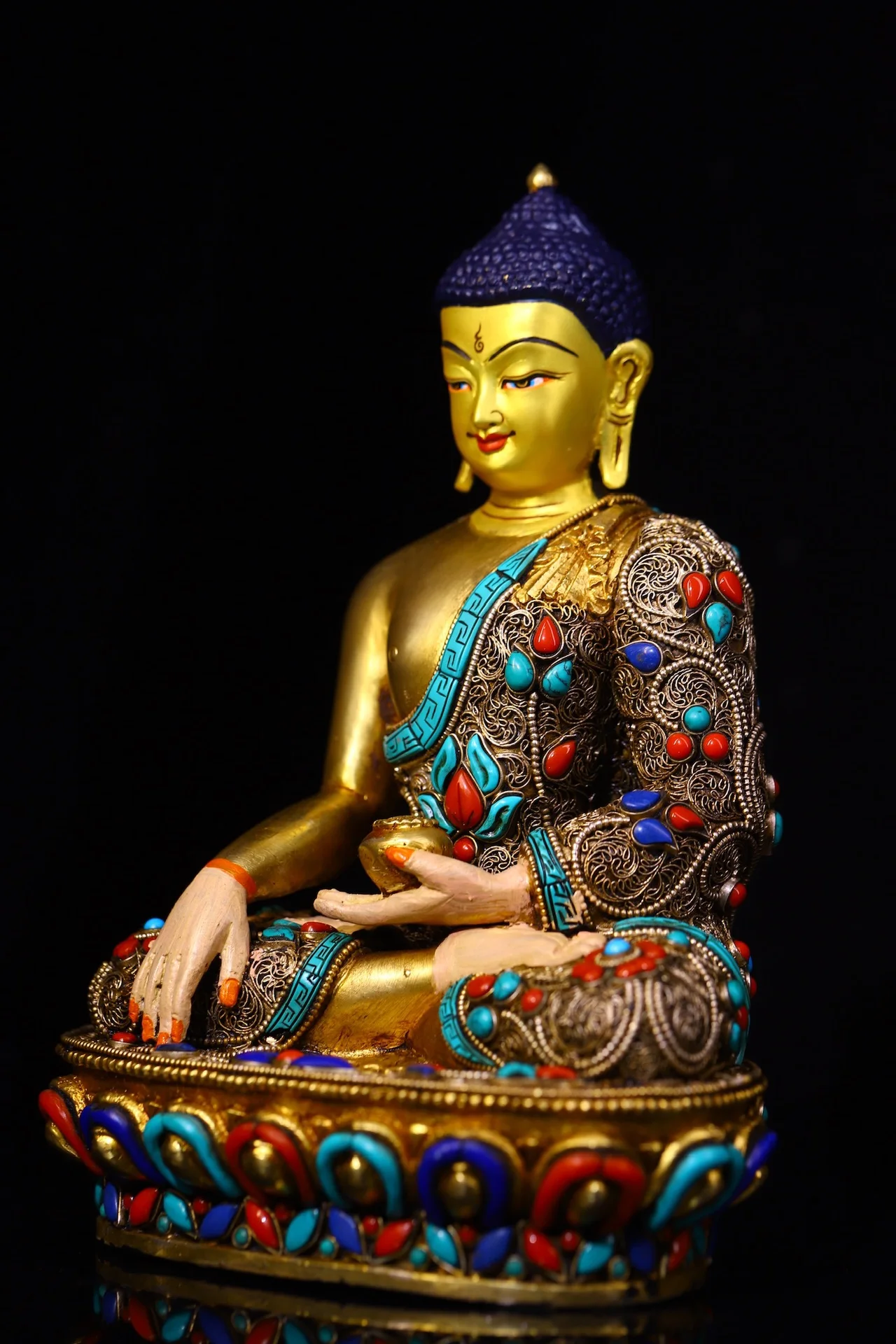 8"Tibetan Temple Collection Old Bronze Outline in gold Mosaic Gem Shakyamuni sitting Buddha Lotus Platform Worship Hall
8"Tibetan Temple Collection Old Bronze Outline in gold Mosaic Gem Shakyamuni sitting Buddha Lotus Platform Worship Hall