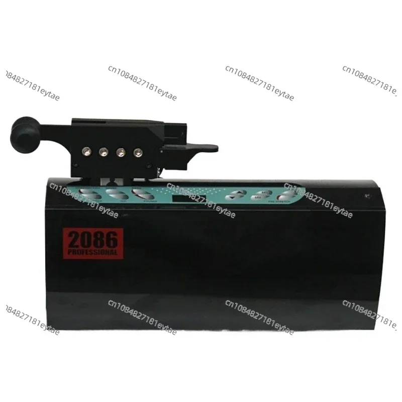 Electric stringing machine -2086 tension head gripper - suitable for any version of badminton racket stringing machine
Electric stringing machine -2086 tension head gripper - suitable for any version of badminton racket stringing machine