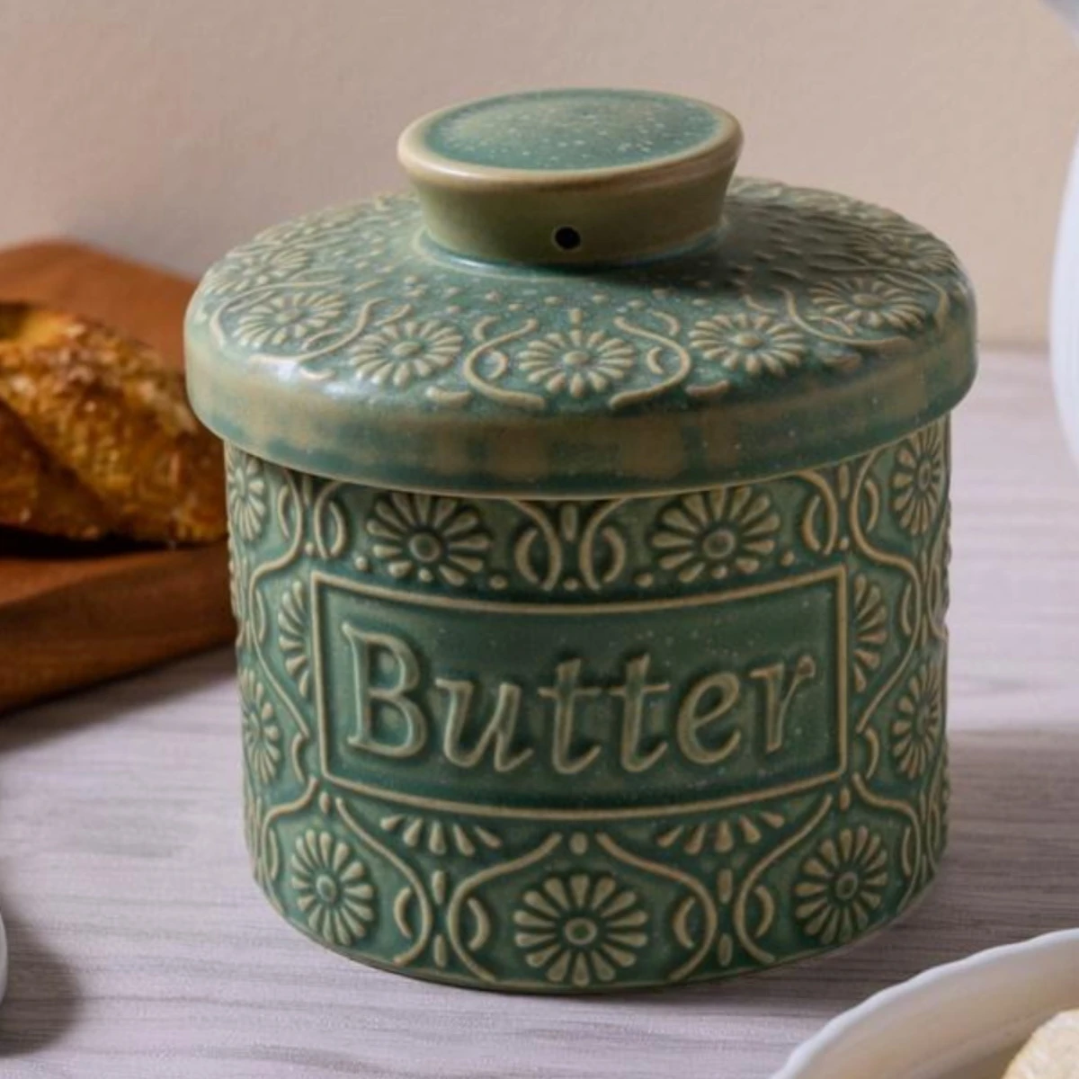 200ml Ceramic Butter Bell Crock,French Butter Dish with Lid for Countertop,Porcelain Cheese Storage Box,Kitchen Food Organizer
200ml Ceramic Butter Bell Crock,French Butter Dish with Lid for Countertop,Porcelain Cheese Storage Box,Kitchen Food Organizer