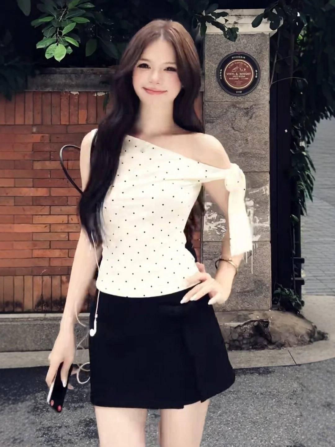 Summer Slimming Polka Dot T-Shirt Skirt Set Women's Fashion Design Sense High Waist Knot Short Sleeve Casual Date
Summer Slimming Polka Dot T-Shirt Skirt Set Women's Fashion Design Sense High Waist Knot Short Sleeve Casual Date