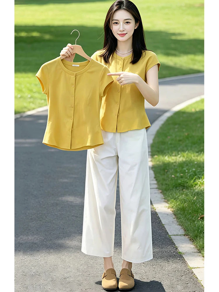 Yellow round Neck Casual Shirt Women's Nine-Piece Pants Stylish Fashionable Two-Piece Set Summer 2026 Slim Fit Chinese Style
Yellow round Neck Casual Shirt Women's Nine-Piece Pants Stylish Fashionable Two-Piece Set Summer 2026 Slim Fit Chinese Style
