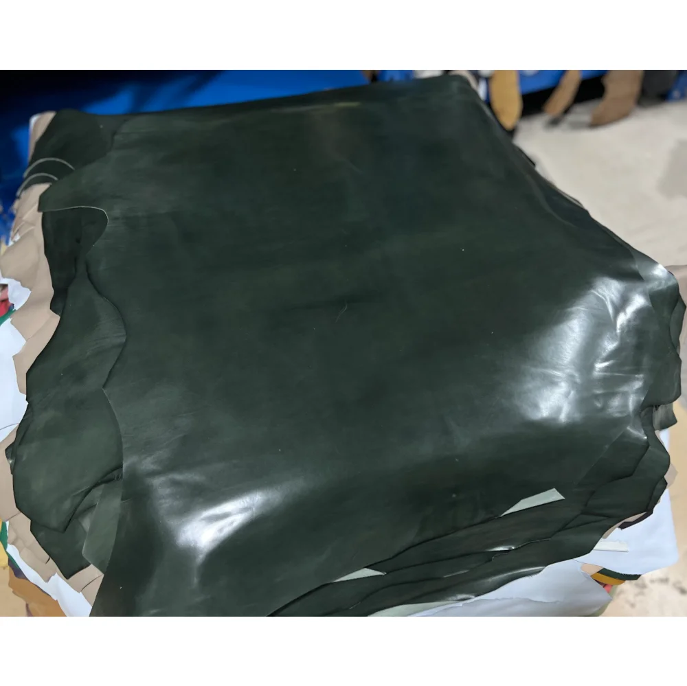 Italy CTC Dark Green Vegetable Tanned Cowhide 1.0mm Fine Grain Handmade DIY Leather 0.8mm
Italy CTC Dark Green Vegetable Tanned Cowhide 1.0mm Fine Grain Handmade DIY Leather 0.8mm
