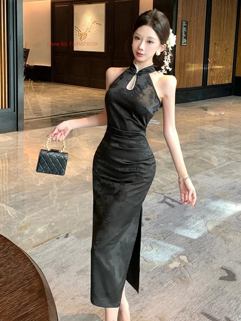 2026 oriental vintage nightclub dress improved satin qipao traditional embossing sleeveless cheongsam banquet evening dress
2026 oriental vintage nightclub dress improved satin qipao traditional embossing sleeveless cheongsam banquet evening dress