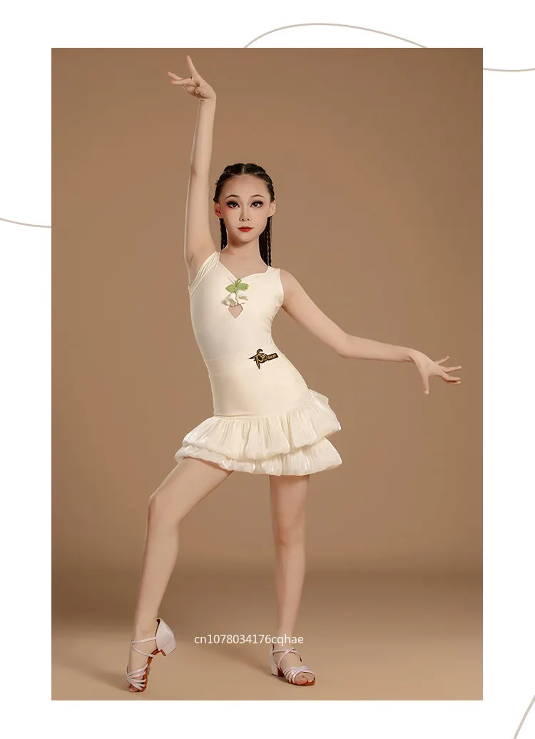 Girls White Latin Dance Dress Professional Sleeveless Flower Latin Outfit Kids Double Layer Ruffle Skirt for Cha Cha Rumba
Girls White Latin Dance Dress Professional Sleeveless Flower Latin Outfit Kids Double Layer Ruffle Skirt for Cha Cha Rumba