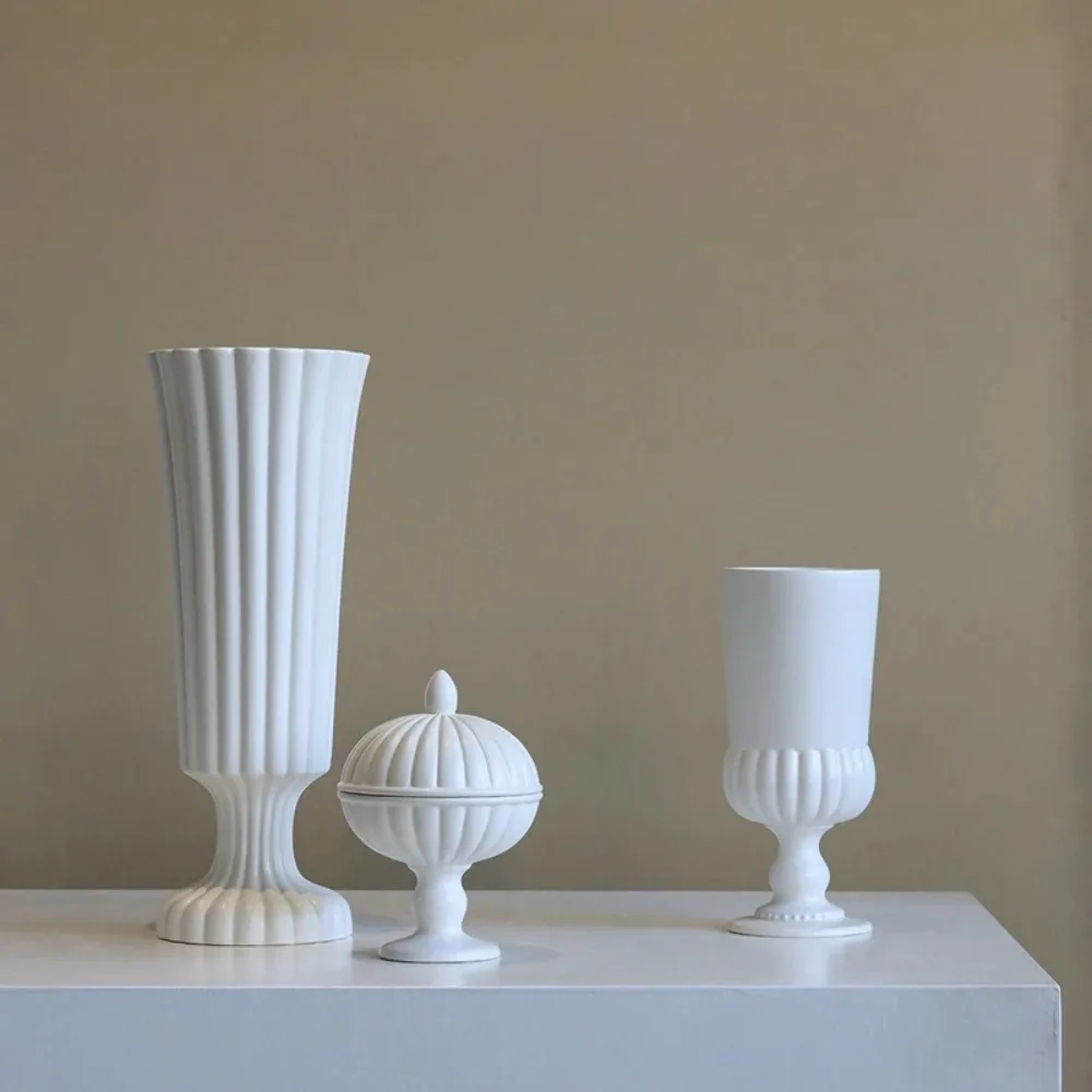 Matte ceramic vase artistic ornament living room flower arrangement decoration medieval dining table flower utensils
Matte ceramic vase artistic ornament living room flower arrangement decoration medieval dining table flower utensils