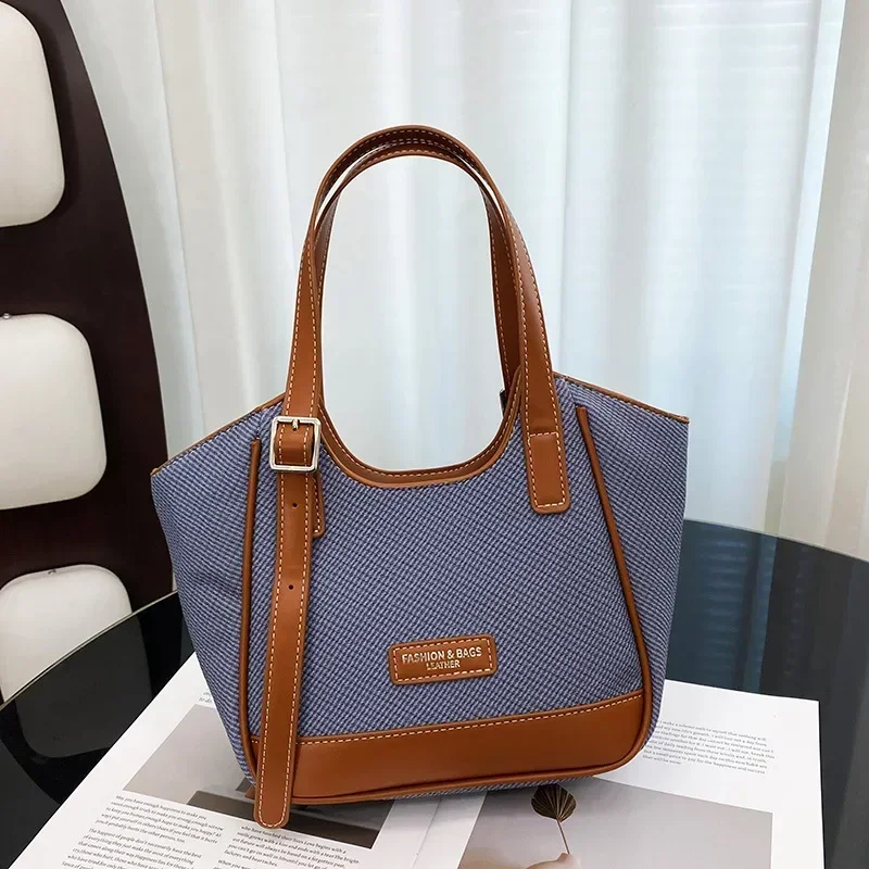 2025New Chic Large Tote Bag, Stylish Bucket Shape, Shoulder & Crossbody Bag with Multiple Pockets for Everyday Fashion
2025New Chic Large Tote Bag, Stylish Bucket Shape, Shoulder & Crossbody Bag with Multiple Pockets for Everyday Fashion