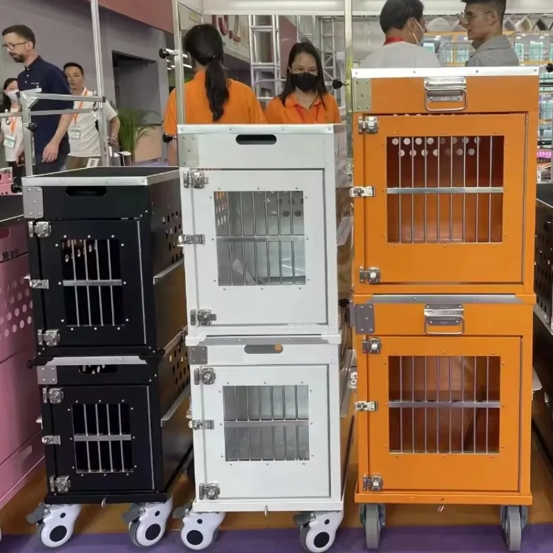Professional aluminum aircraft cages can be used with their own brand of travel trolleys, kennel cages, pet-proof
Professional aluminum aircraft cages can be used with their own brand of travel trolleys, kennel cages, pet-proof