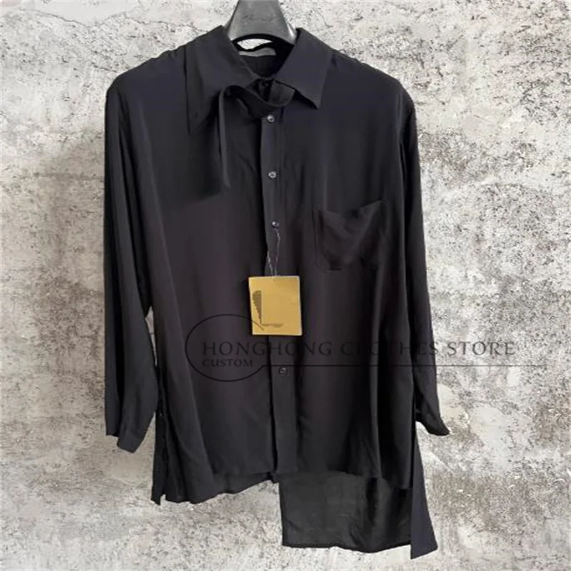 Original design black square-neck casual long-sleeved loose large-sized casual shirt with unique drape effect
Original design black square-neck casual long-sleeved loose large-sized casual shirt with unique drape effect