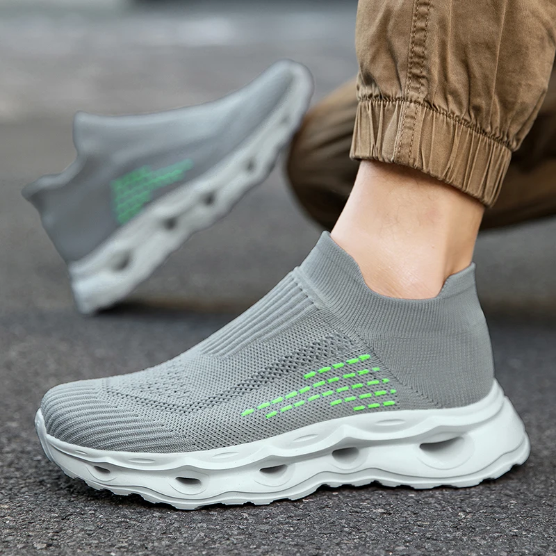 Fashion Design Socks Shoes Men Lightweight Breathable Slip-on Women's Sports Shoes Original Knit Platform Men's Casual Sneakers
Fashion Design Socks Shoes Men Lightweight Breathable Slip-on Women's Sports Shoes Original Knit Platform Men's Casual Sneakers
