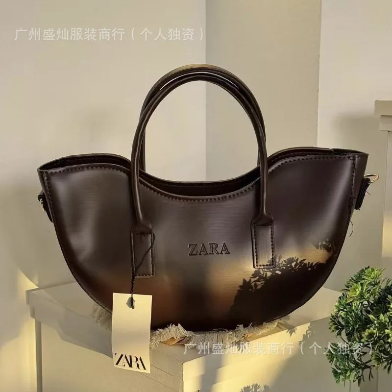 2026 New Trendy Women Handbags Wholesale Large Capacity Ladies Designer Style Tote Crossbody Bag Factory Supply
2026 New Trendy Women Handbags Wholesale Large Capacity Ladies Designer Style Tote Crossbody Bag Factory Supply