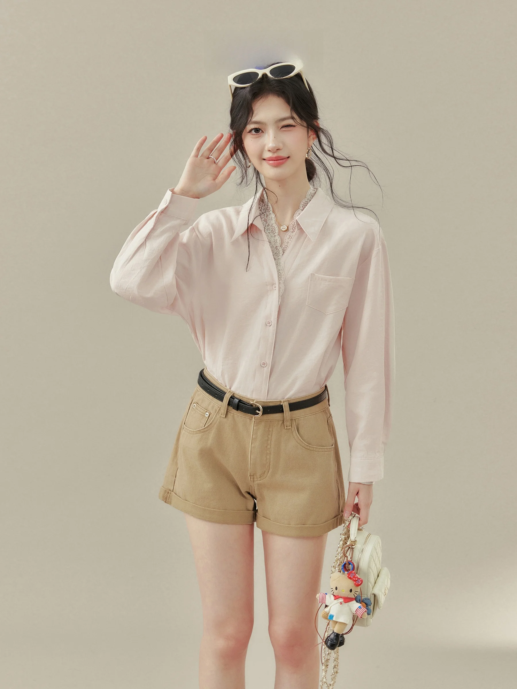 Qiongyang Xiwai Fatty "Zhen Gan Tongchong" Long Sleeve Pink Shirt Women Spring Loose Collar Turn-down Top Commute Style
Qiongyang Xiwai Fatty "Zhen Gan Tongchong" Long Sleeve Pink Shirt Women Spring Loose Collar Turn-down Top Commute Style