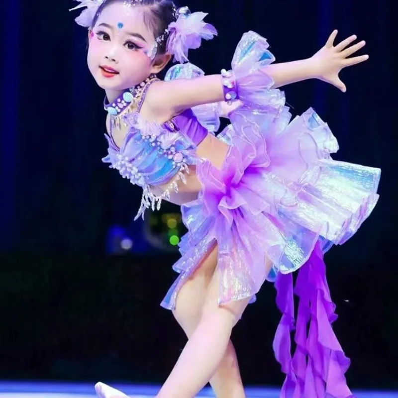Performance costumes Mermaid Mermaid Fish Leap Fish Song Stage costumes Peach plum cup Chinese dance
Performance costumes Mermaid Mermaid Fish Leap Fish Song Stage costumes Peach plum cup Chinese dance