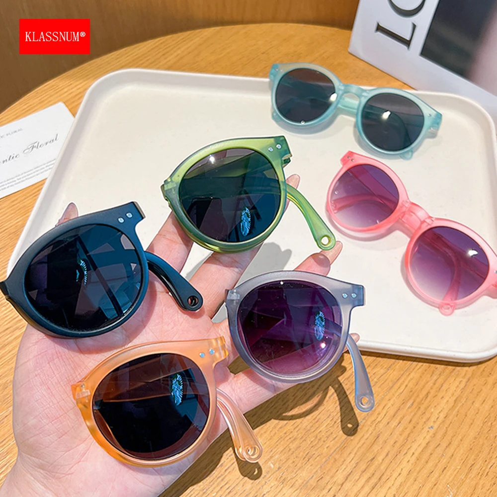 Children's Foldable Round Frame Sun Glasses Color Sunglasses Kids Boys Girls Anti UV400 Eyepiece for Ages 2-8 Years Wholesale
Children's Foldable Round Frame Sun Glasses Color Sunglasses Kids Boys Girls Anti UV400 Eyepiece for Ages 2-8 Years Wholesale
