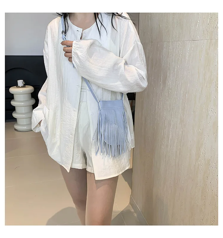 European American Trendy Phone Bag Simple Tassel PU Leather Bohemian Style Women's Crossbody Bag for Commuting Clubbing Shopping
European American Trendy Phone Bag Simple Tassel PU Leather Bohemian Style Women's Crossbody Bag for Commuting Clubbing Shopping