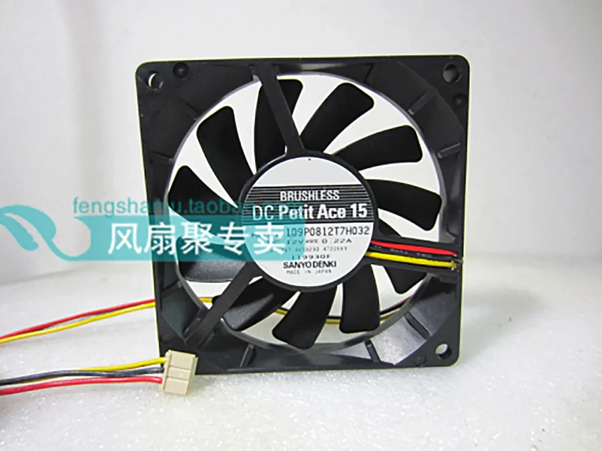 The original 109P0812T7H032 8cm 80*80*15 12V 0.22A double ball three lines radiating fan
The original 109P0812T7H032 8cm 80*80*15 12V 0.22A double ball three lines radiating fan