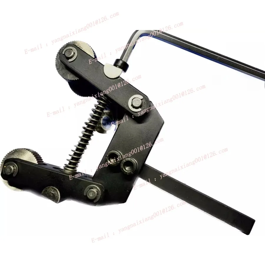 10/12/14mm Shank Knurling Toolholder Knurl Tool Knurler Tool Holder Linear Knurl Tool Lathe 0-52mm Adjustable with 1.0 Wheel
10/12/14mm Shank Knurling Toolholder Knurl Tool Knurler Tool Holder Linear Knurl Tool Lathe 0-52mm Adjustable with 1.0 Wheel