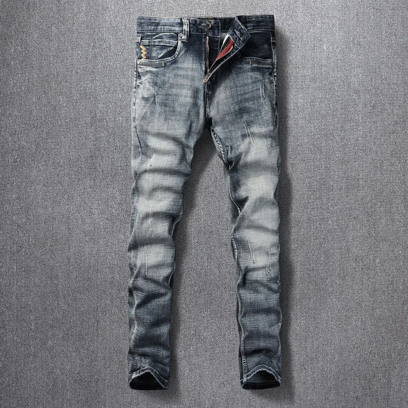 Fashion Designer Men Jeans Retro Washed Blue Stretch Slim Fit Embroidery Ripped Jeans Men Italian Style Vintage Denim Pants
Fashion Designer Men Jeans Retro Washed Blue Stretch Slim Fit Embroidery Ripped Jeans Men Italian Style Vintage Denim Pants