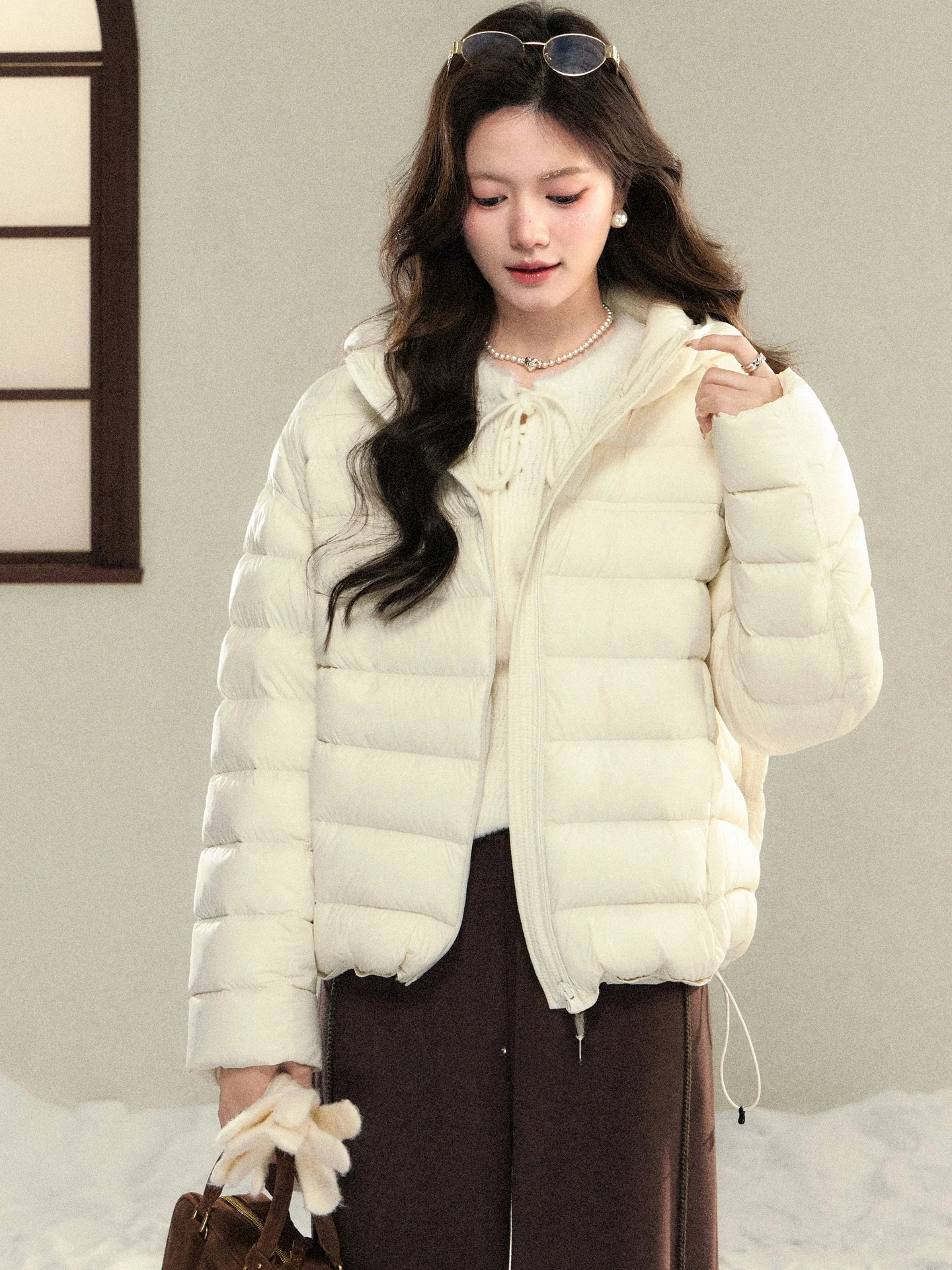 South Deer Mis Morning 90 White Du down Milk White ort Coat Women's Winter Jaet with Hood Casual Sle Zipper Closure...
South Deer Mis Morning 90 White Du down Milk White ort Coat Women's Winter Jaet with Hood Casual Sle Zipper Closure...