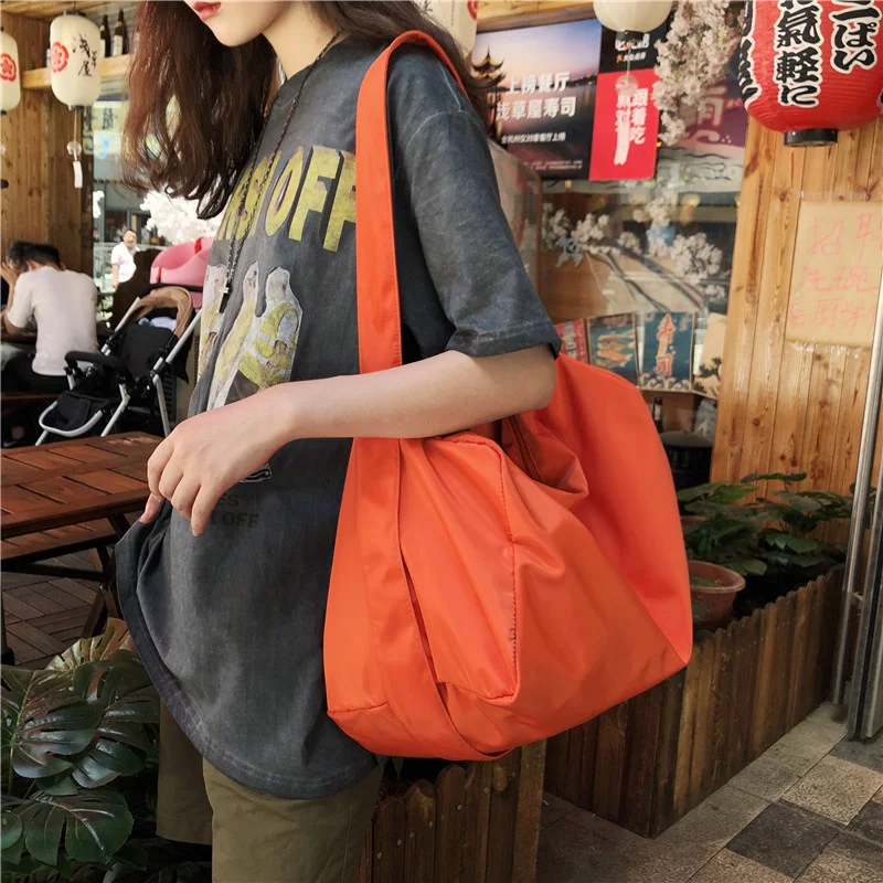 bag slung Summer cloth shoulder female 2024 new tide large capacity solid color simple fitness
bag slung Summer cloth shoulder female 2024 new tide large capacity solid color simple fitness