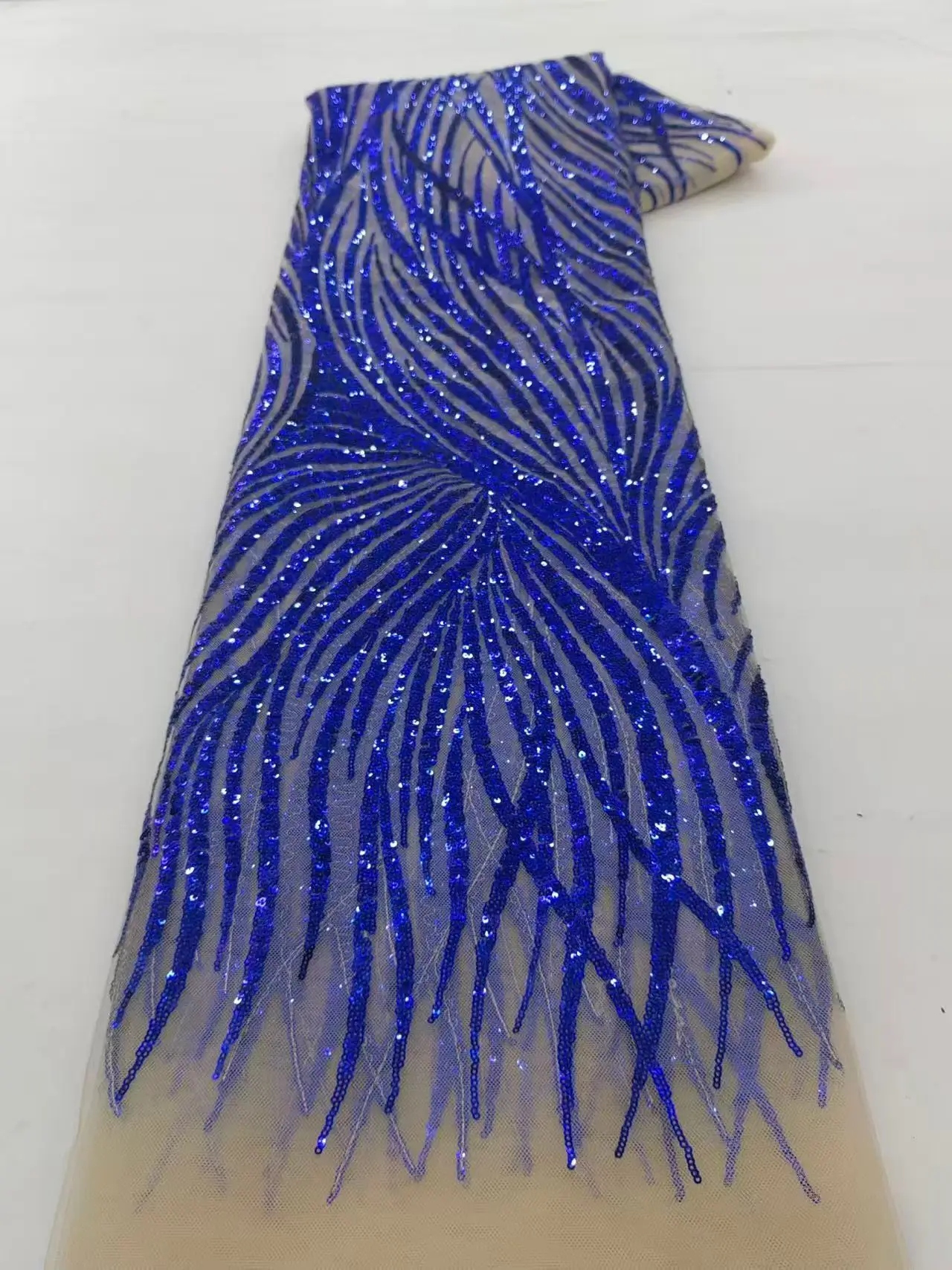 2026Latest Luxury Fabric Dress African Lace Embroidered Cloth Guipure Cord Lace Fabric Embroidery Fabric For Wedding Party B
2026Latest Luxury Fabric Dress African Lace Embroidered Cloth Guipure Cord Lace Fabric Embroidery Fabric For Wedding Party B