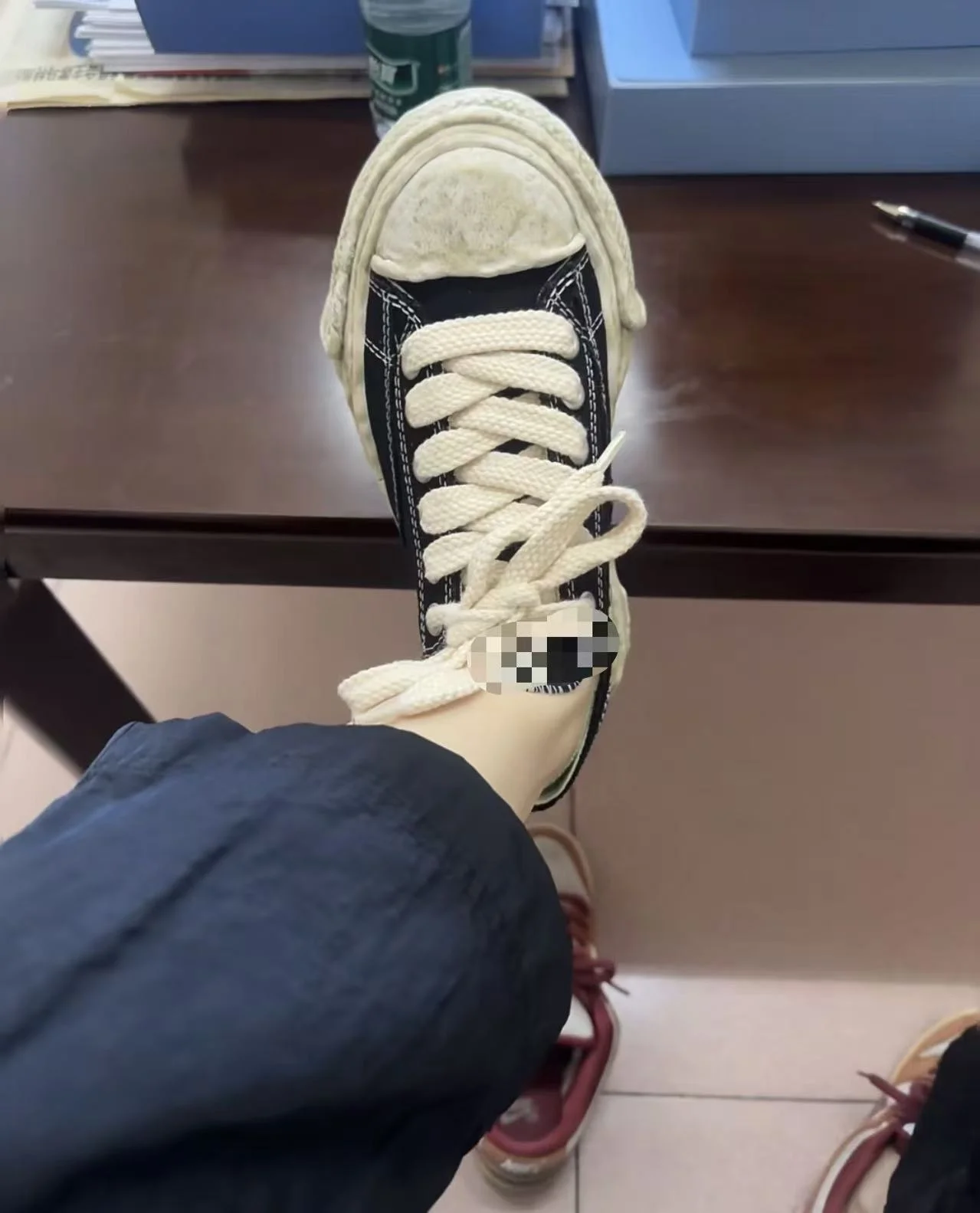 Retro Style Unisex Worn-In Look Sports Sneakers Low Top Canvas Shoes Breathable round Toe Casual Sneakers for Youth
Retro Style Unisex Worn-In Look Sports Sneakers Low Top Canvas Shoes Breathable round Toe Casual Sneakers for Youth