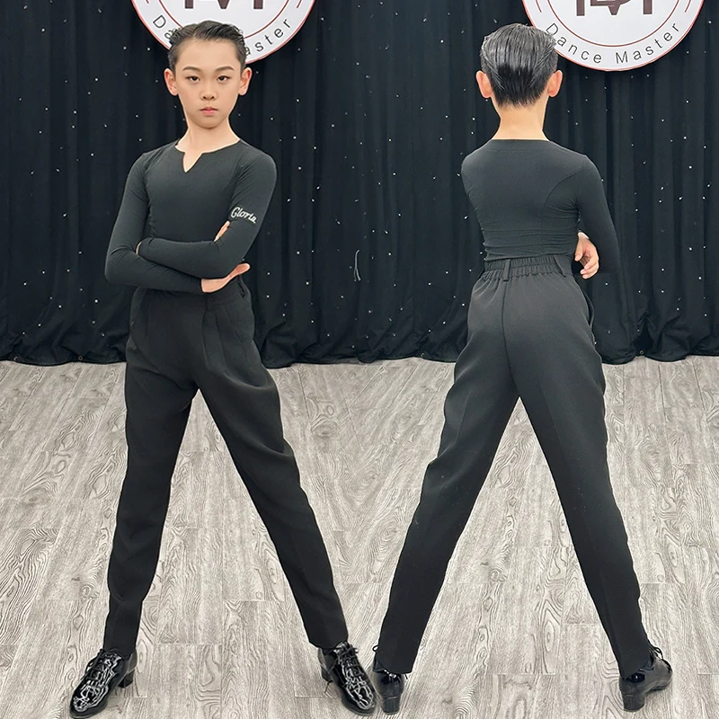 Latin Dance Boys Clothes Long Sleeve V-Neck Tops Black Latin Pants Children Rumba ChaCha Dancing Training Wear Latin Outfit 4930
Latin Dance Boys Clothes Long Sleeve V-Neck Tops Black Latin Pants Children Rumba ChaCha Dancing Training Wear Latin Outfit 4930