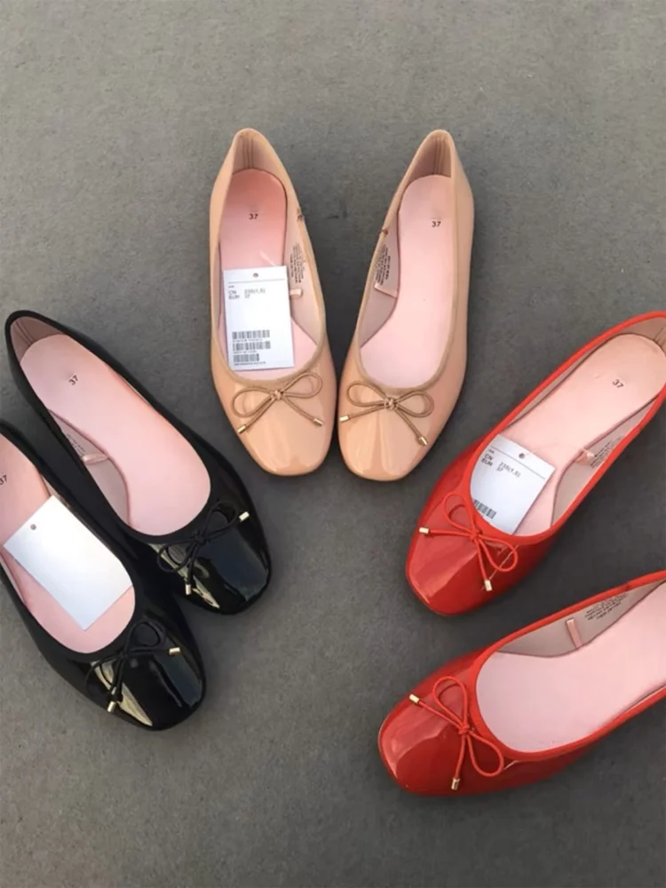 Faionable Ballet Flat oes с узлами из лакированной кожи с квадратной головкой, большие размеры, без шнуровки, милая повседневная одежда
Faionable Ballet Flat oes с узлами из лакированной кожи с квадратной головкой, большие размеры, без шнуровки, милая повседневная одежда