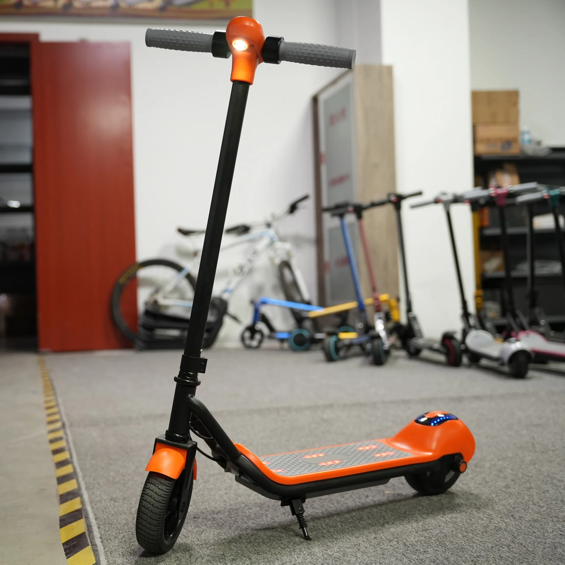 Adult Drift Kick Scooter Big Wheel Durable Stunt Foot Heavy Duty Outdoor Riding Freestyle Trick
Adult Drift Kick Scooter Big Wheel Durable Stunt Foot Heavy Duty Outdoor Riding Freestyle Trick
