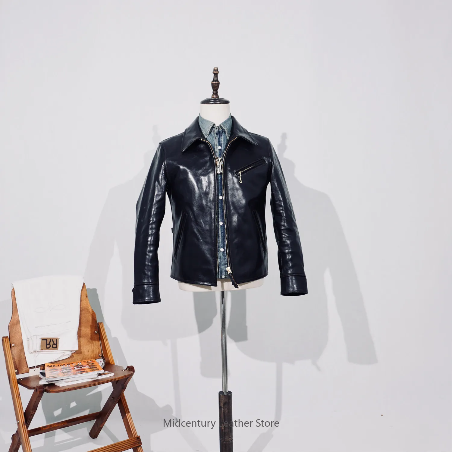 Heavy classic 1930s tea core horse leather American retro slim fit true lapel motorcycle jacket
Heavy classic 1930s tea core horse leather American retro slim fit true lapel motorcycle jacket