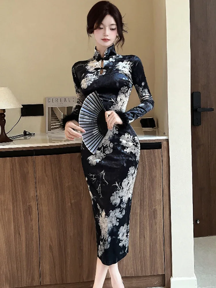 Женское корейское винтажное роскошное платье Vestidos, осень-зима, черное бархатное платье с длинными рукавами и цветочным принтом, 2025 элегантное облегающее праздничное платье для выпускного вечера
Женское корейское винтажное роскошное платье Vestidos, осень-зима, черное бархатное платье с длинными рукавами и цветочным принтом, 2025 элегантное облегающее праздничное платье для выпускного вечера
