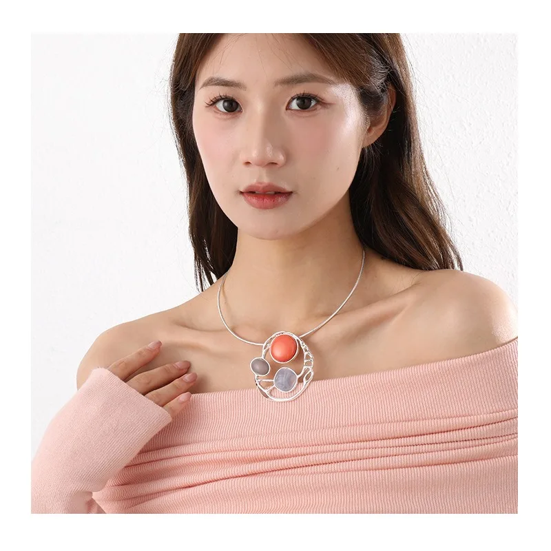 Special for New Fashion Personalized Niche Trendy and Bright Accessories Women's Simple Collars
Special for New Fashion Personalized Niche Trendy and Bright Accessories Women's Simple Collars