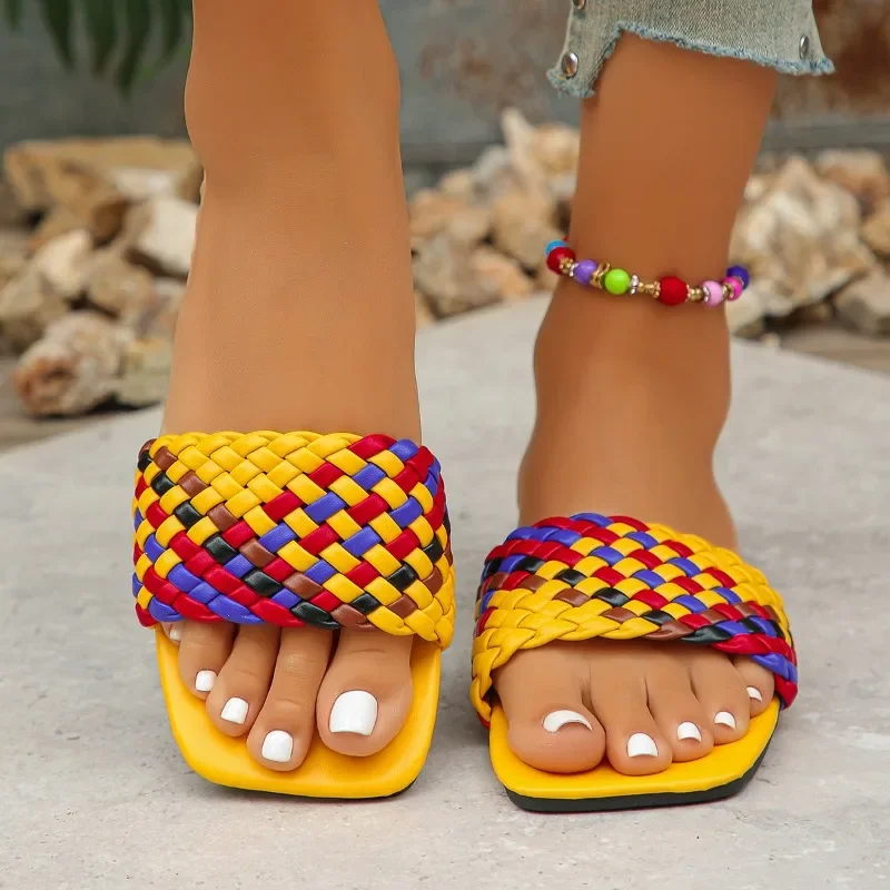 Shoes for Women 2025 Open Toe Women's Slippers Outdoor Beach Slippers Women Square Toe Mixed Colors Flat with Plus Size Sandals
Shoes for Women 2025 Open Toe Women's Slippers Outdoor Beach Slippers Women Square Toe Mixed Colors Flat with Plus Size Sandals