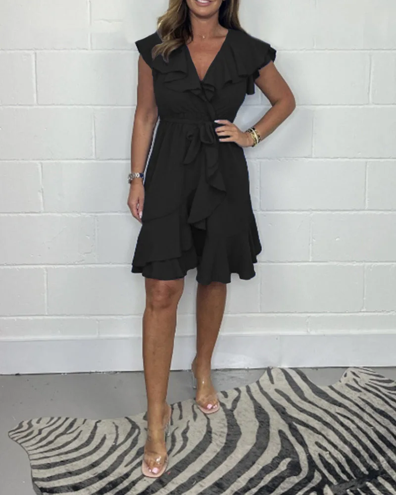 Vestidos De Mujer Elegantes Robes Courtes с v-образным вырезом без рукавов и рюшами, однотонное платье на талии, женская универсальная юбка для летних каникул
Vestidos De Mujer Elegantes Robes Courtes с v-образным вырезом без рукавов и рюшами, однотонное платье на талии, женская универсальная юбка для летних каникул