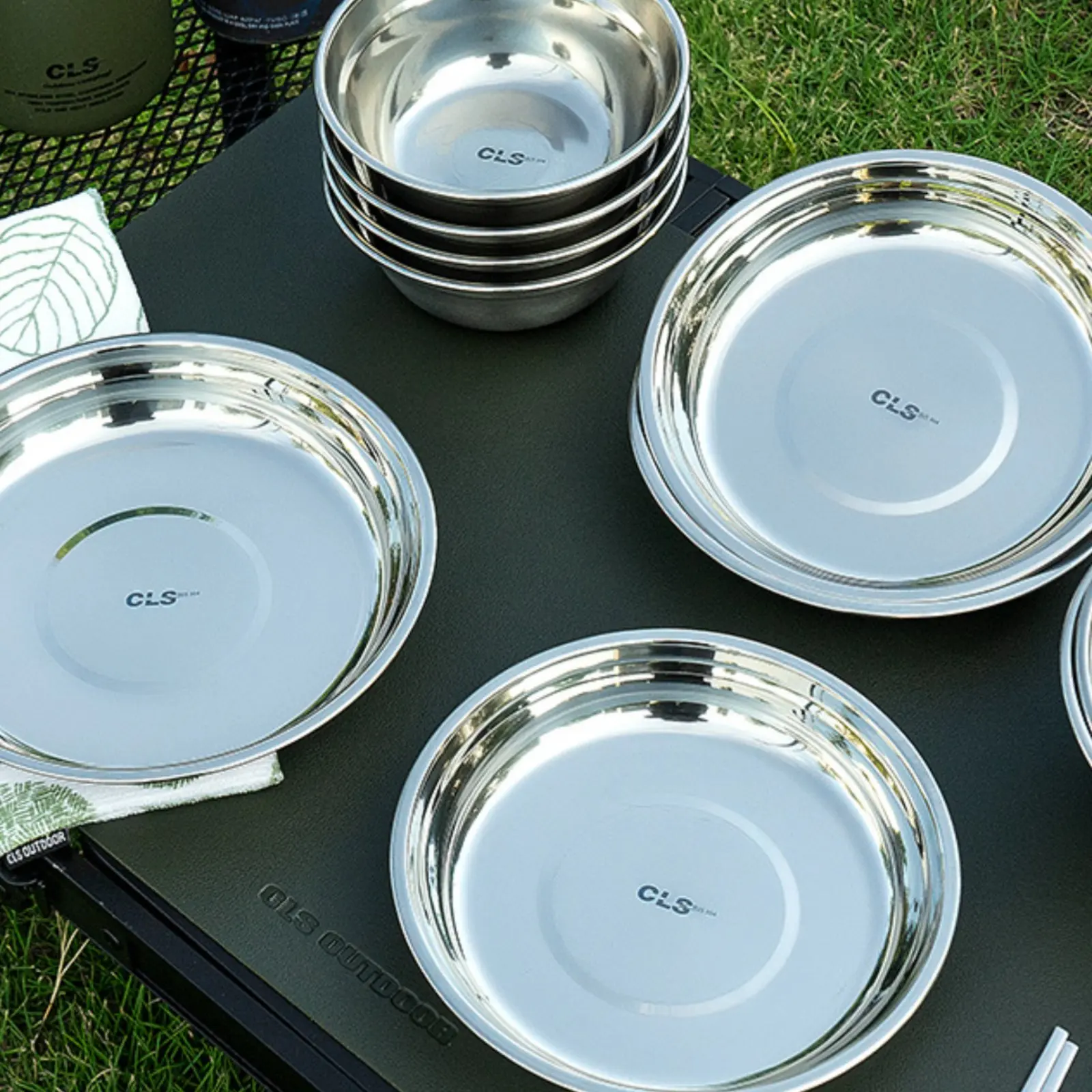 20 Pieces Stainless Steel Plates and Bowls Set Smooth Edges Stainless Steel Camping Set Camping Mess Kit Reusable Metal Dishes
20 Pieces Stainless Steel Plates and Bowls Set Smooth Edges Stainless Steel Camping Set Camping Mess Kit Reusable Metal Dishes