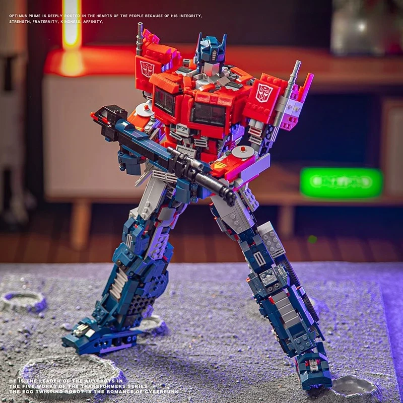 1580 деталей, креативный конструктор в стиле фильма, грузовик-робот, строительные блоки MOC, игрушка-подарок для детей
1580 деталей, креативный конструктор в стиле фильма, грузовик-робот, строительные блоки MOC, игрушка-подарок для детей