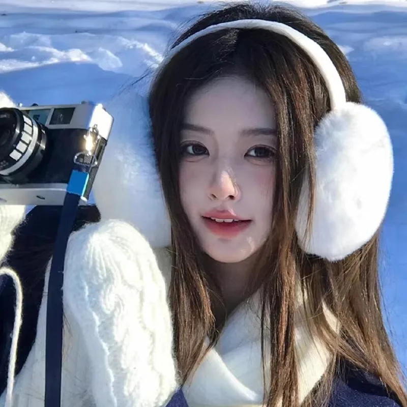 2025 New Fashion Autumn Winter Earmuffs Women Men Ear Warmer Plush Solid Color Adjustable Foldable Ear Muffs Earflap Earmuffs
2025 New Fashion Autumn Winter Earmuffs Women Men Ear Warmer Plush Solid Color Adjustable Foldable Ear Muffs Earflap Earmuffs