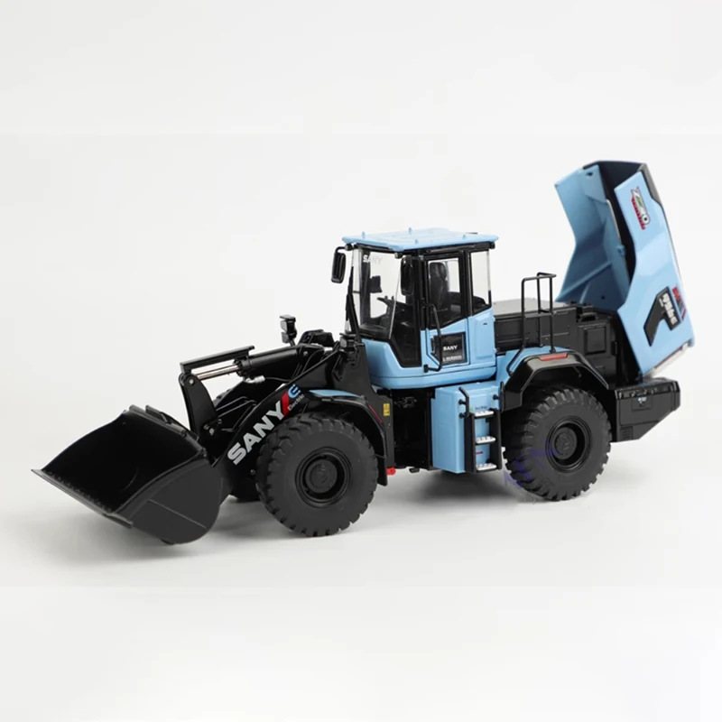 Diecast 1:35 Scale SANY SW956E Electric Loader Alloy Forklift Construction Machinery Model Collection Souvenir Display Ornaments
Diecast 1:35 Scale SANY SW956E Electric Loader Alloy Forklift Construction Machinery Model Collection Souvenir Display Ornaments